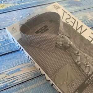 Nine West - shirt with 1 tie. NWT.